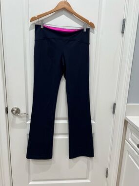 Lilly Pulitzer Navy  Pants with Bright Pink Trim